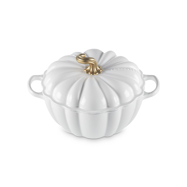 Le Creuset Pumpkin Cocotte 4 Quart - White