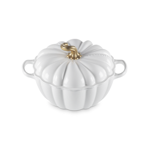 Le Creuset Pumpkin Cocotte 4 Quart - White