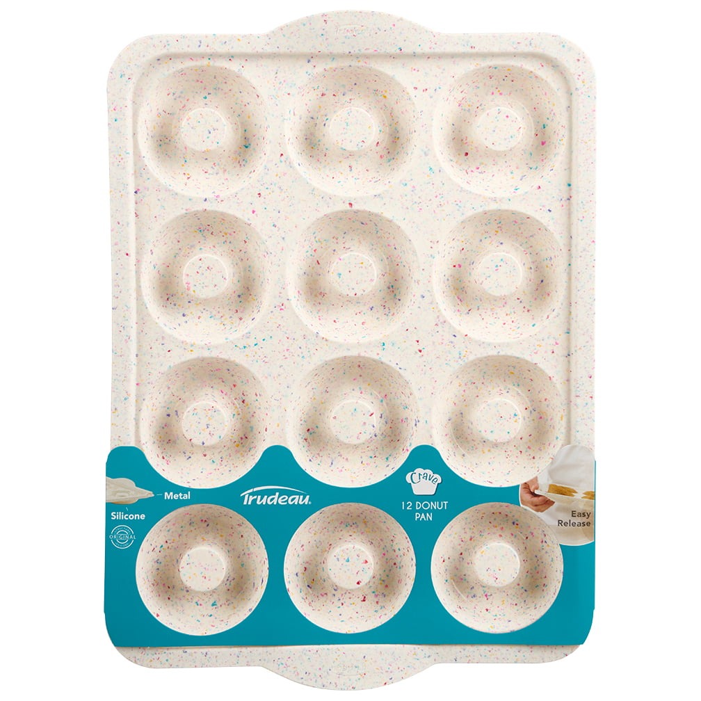 Trudeau 12 Cavity Silicone Muffin Pan - Confetti