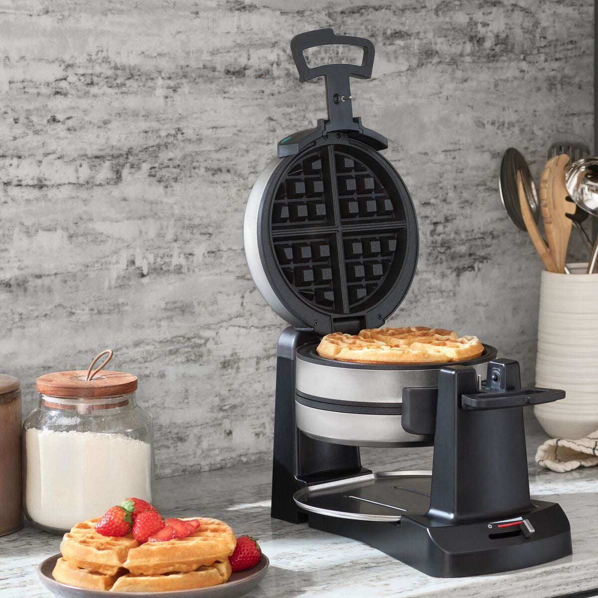 Cuisinart Double Flip Belgian Waffle Maker