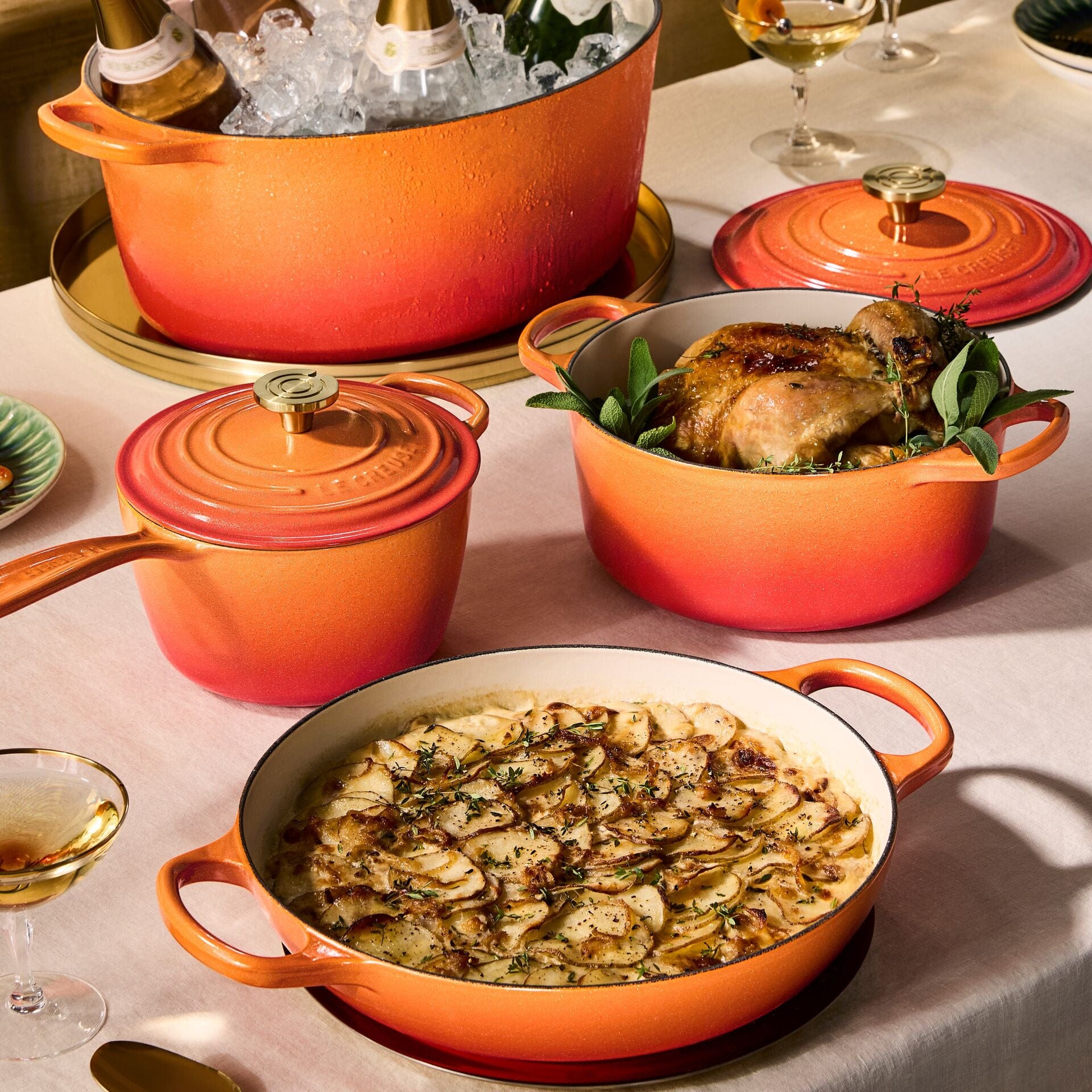 Cookware Le Creuset Signature Round Saucepan - 2.25 Quart - Flamme Dorée - Limited Edition