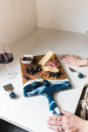 Tabletop Lynn & Liana Resin Cheese Knives - Navy White Metallic - Set of Four