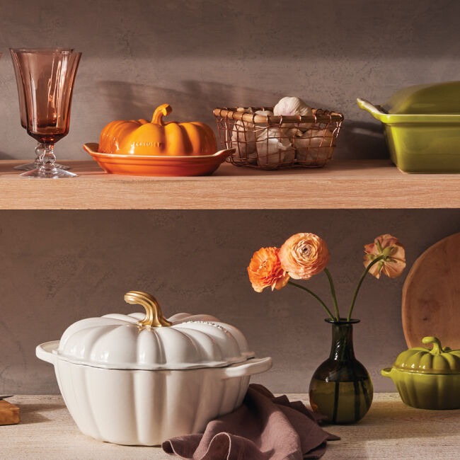 Le Creuset Pumpkin Cocotte 4 Quart - White