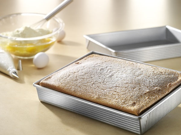 Rectangular Non-Stick Cake Pan - MyToque