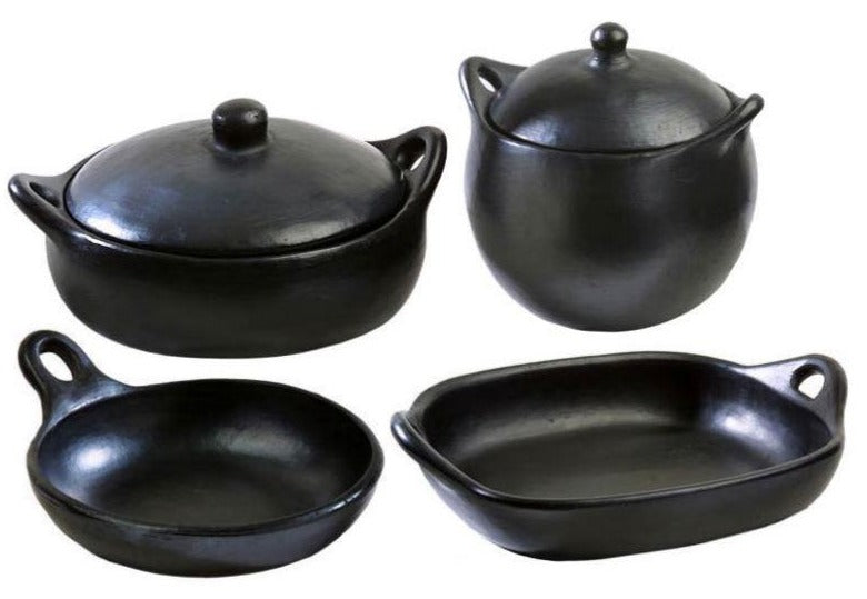 Chamba Black Clay Saute Pan With Cover  Toque Blanche, Santa Cruz, CA -  MyToque