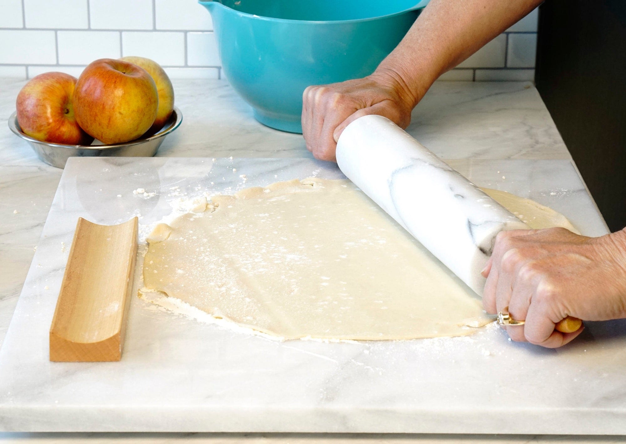 Bakeware Endurance White Marble Rolling Pin