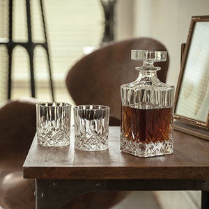 Barware True Brands Admiral Liquor Decanter